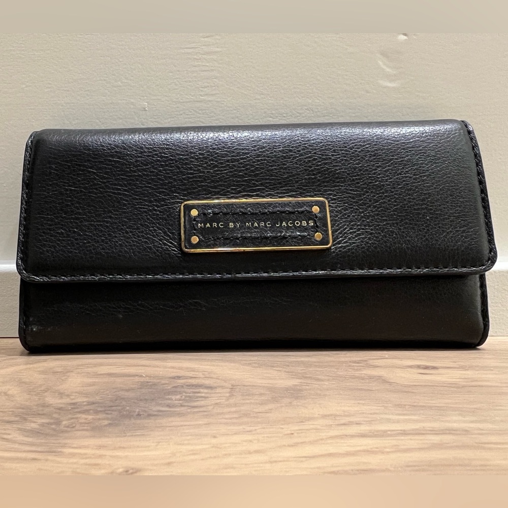 Marc by Marc Jacobs Black Leather Trifold Wallet